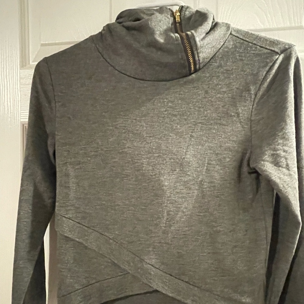 Performance long sleeve tshirt material zipper on neck